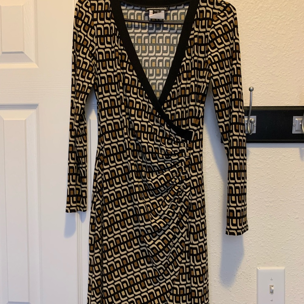 Frank Lyman ruched asymmetrical fall/winter fitted dress. Great with boots!